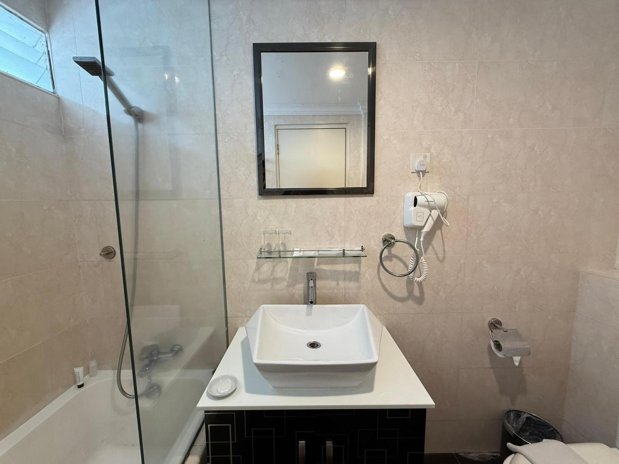 Hotel Merchant George Town